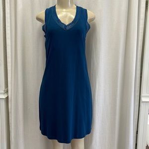 Teal Detailed Lace Slip B-Up Size M